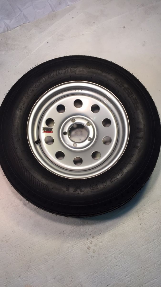 Set of 4) 15" ST205/75D15 6ply Trailer Tire & Wheel 5x5 bolt pattern