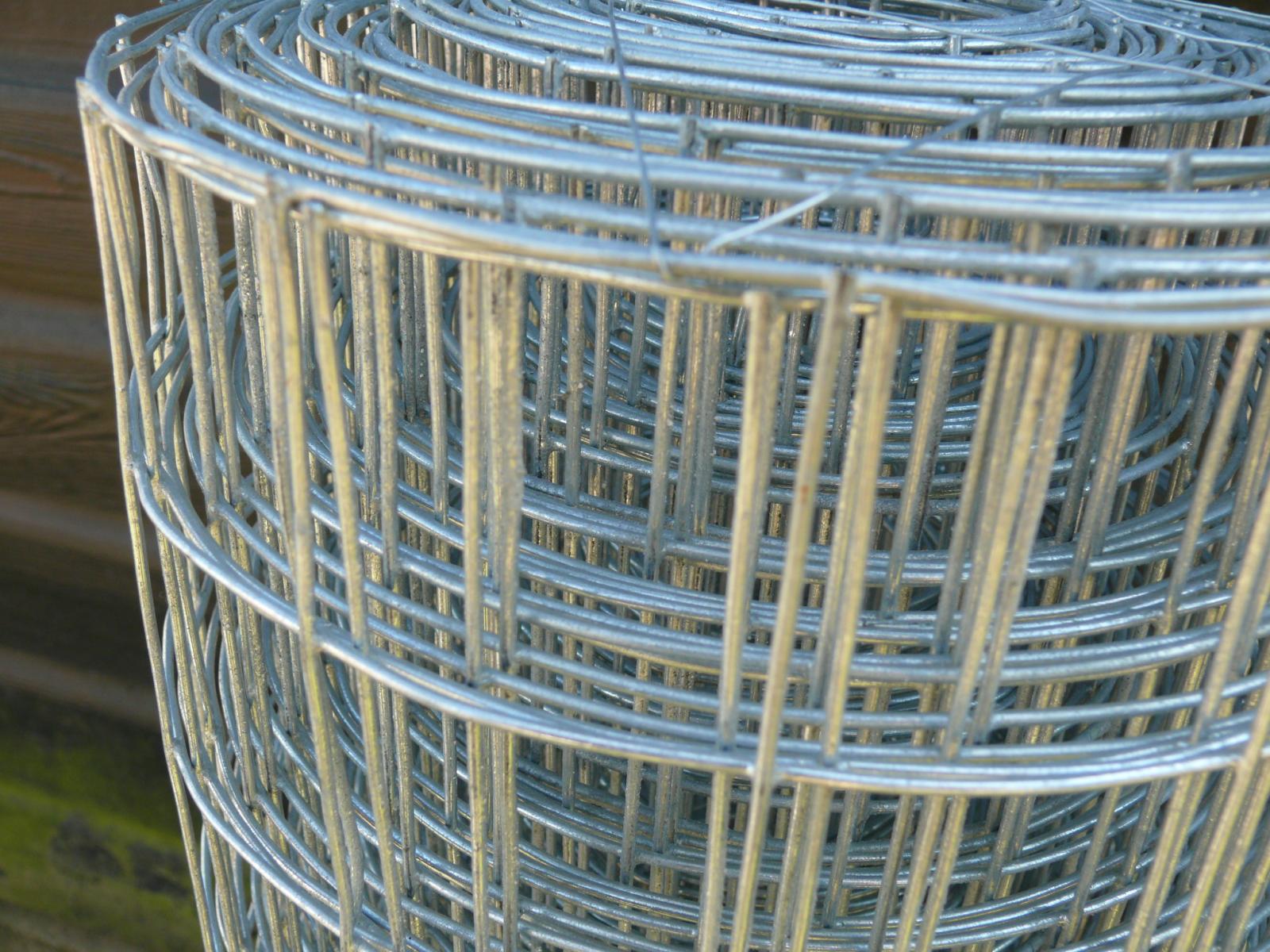 Wire Fencing 1.8m x 10m Welded Wire Mesh Strong Galvanised Steel Roll