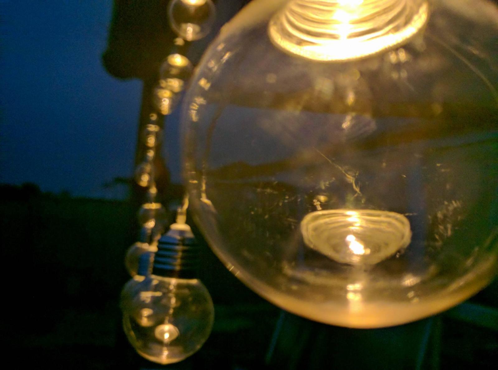 20 Piece LED Clear Festoon / Party String Light Kit - Connectable Garden Outdoor