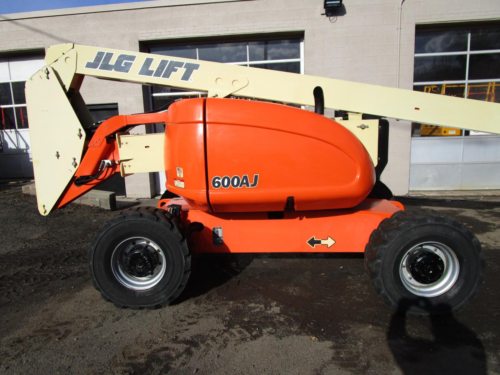 JLG 600AJ, ARTICULATING, 60 FT, BOOM LIFT, AERIAL MAN LIFT, 4X4 eBay