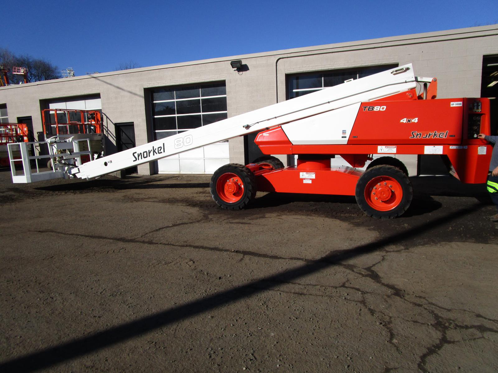 SNORKEL TB80, 80' TELESCOPIC BOOM LIFT, 4X4, AERIAL MAN LIFT, AWP eBay